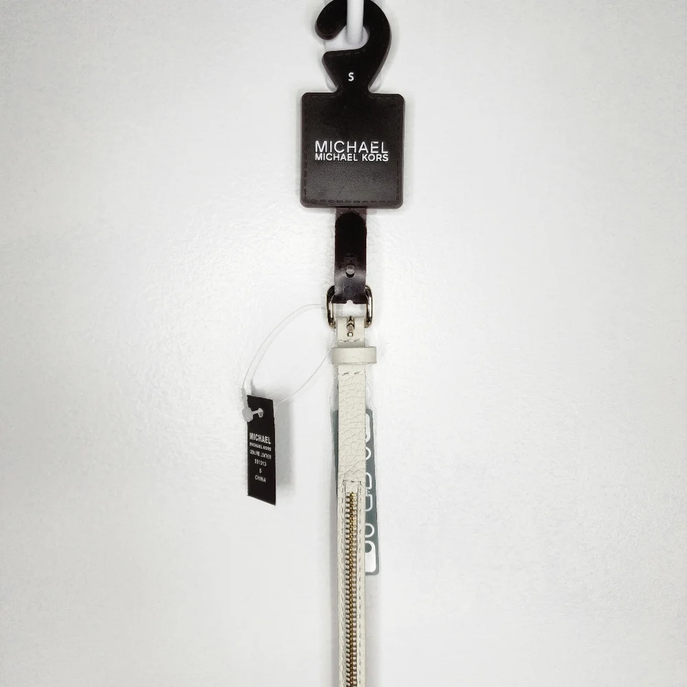 MICHAEL KORS White Leather Belt NWT.